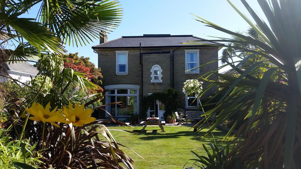 Grantham House Bed & Breakfast Ryde  Exterior photo